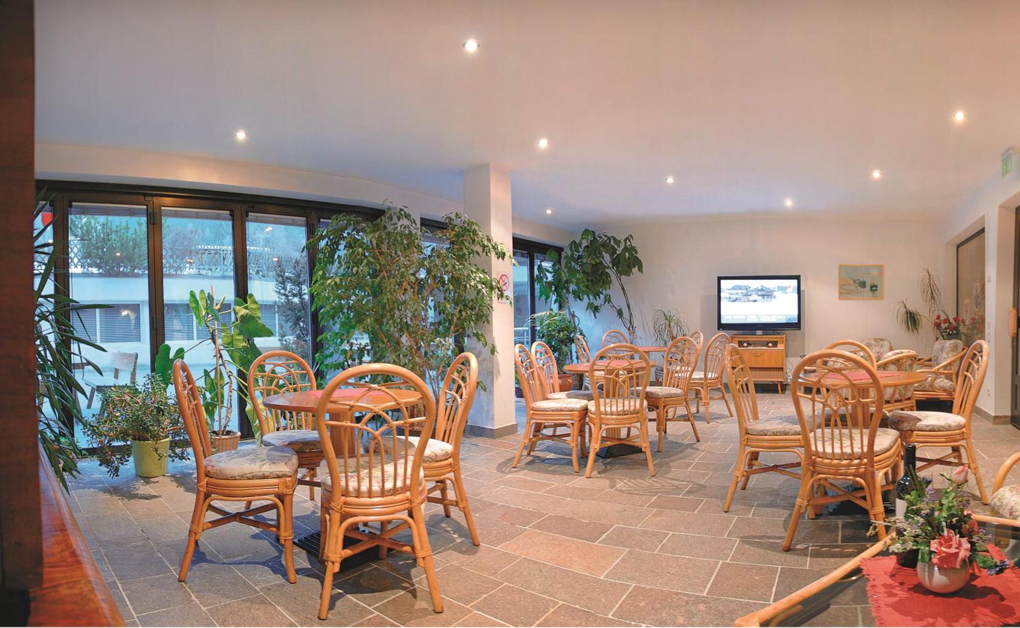 Hotel Heinz Brunico Bagian luar foto