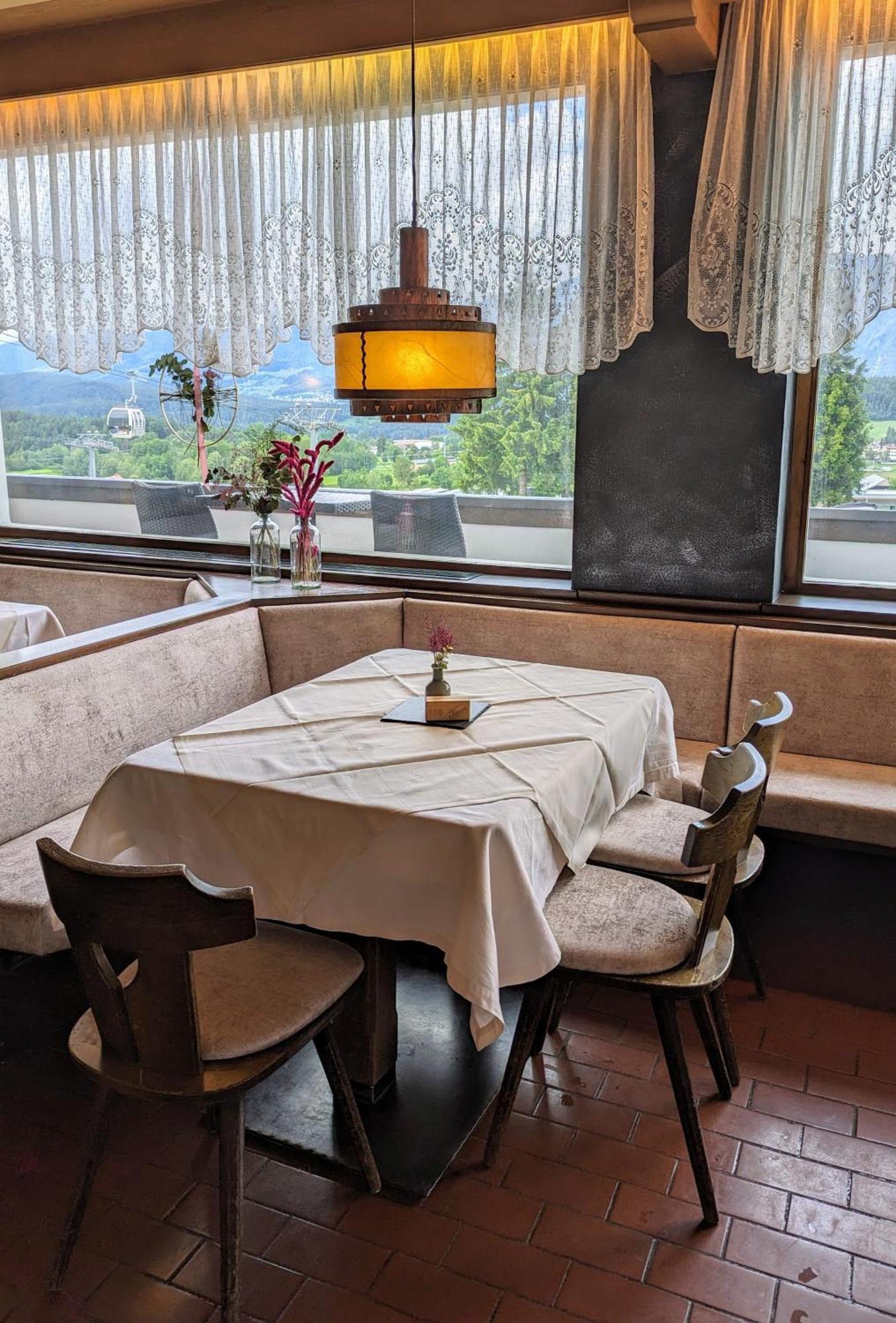 Hotel Heinz Brunico Bagian luar foto